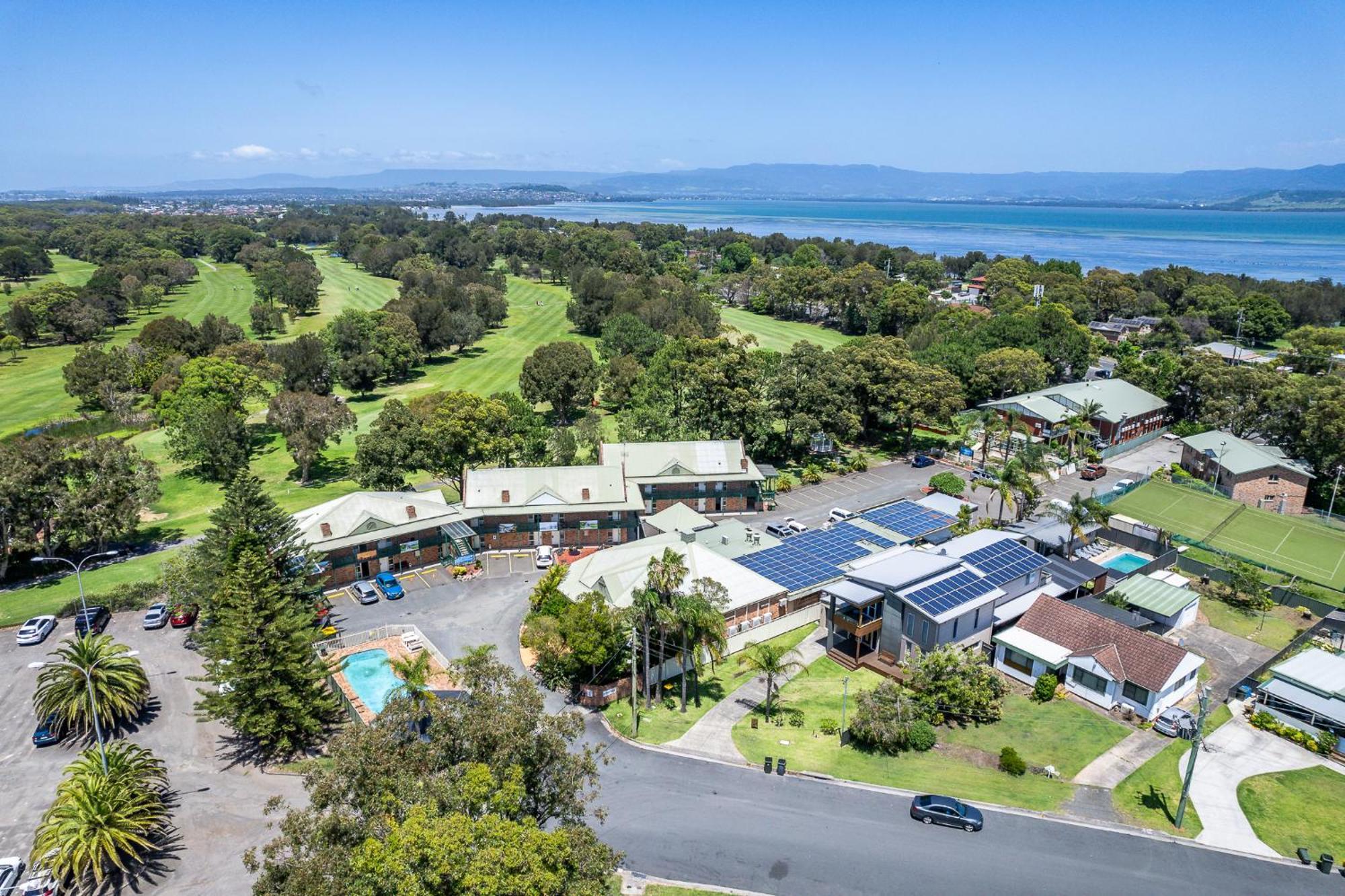 Golf Place Inn Wollongong Primbee Zewnętrze zdjęcie